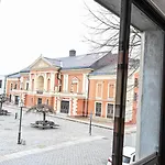 Teatro Aikstes Apartamentai דירה *