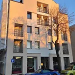 Teatro Aikstes Apartamentai *