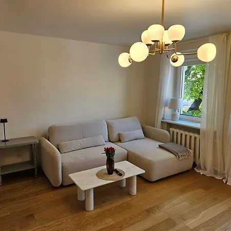 Teatro Aikstes Apartamentai