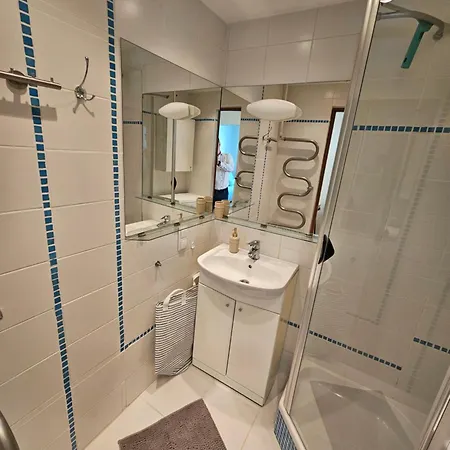 Teatro Aikstes Apartamentai Kłajpeda