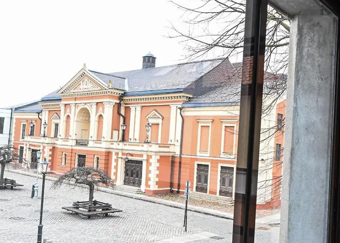 Teatro Aikstes Apartamentai Апартаменты *