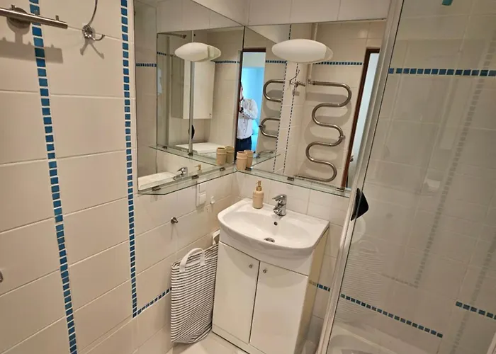 Teatro Aikstes Apartamentai Клайпеда