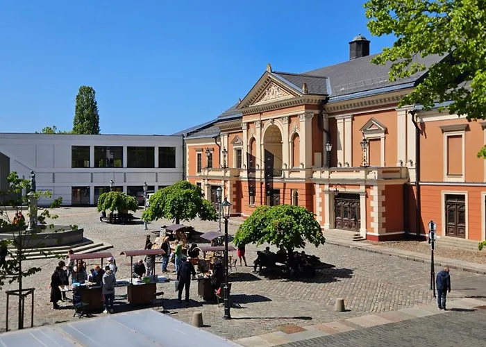 Teatro Aikstes Apartamentai *